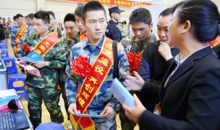 为爱冲锋的勇士是场闹剧
